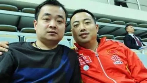 刘国正和刘国梁什么关系？