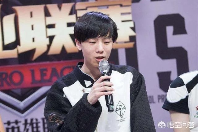 RW已经官宣Smlz离队,如何评价司马老贼在RW这一年的表现?