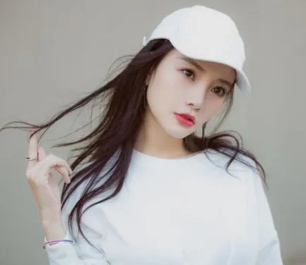 贾乃亮为甜馨庆生，他们父女之间是如何相处的？