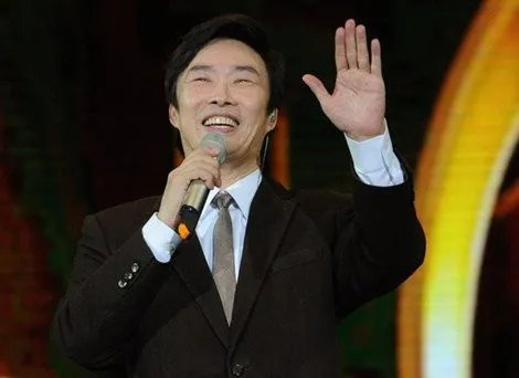 天天向上费玉清是哪一期？ 真假费玉清红遍娱乐圈