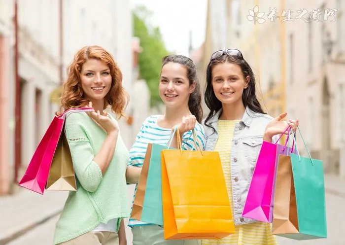 内涵段子段友暗号大全,轻风吹杨柳敢问是段友