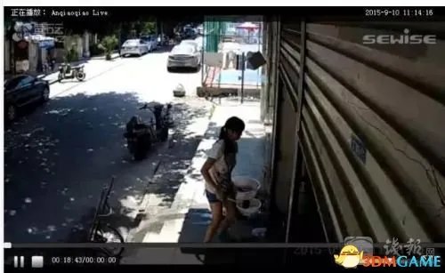 俺瞧瞧视频直播网站偷窥市民生活 开房的要悲剧了