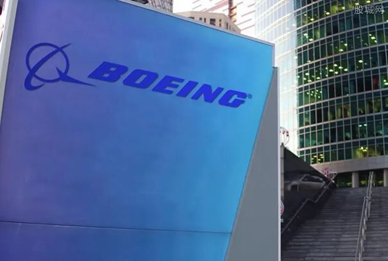 波音盼中国买100架客机 欲拿下中国大单扭转颓势