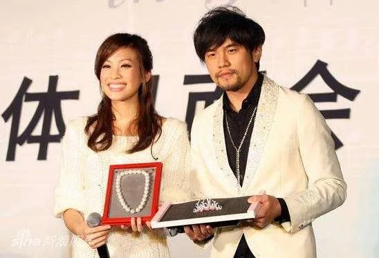 袁咏琳周杰伦的关系：袁咏琳和周杰伦恋爱过吗？