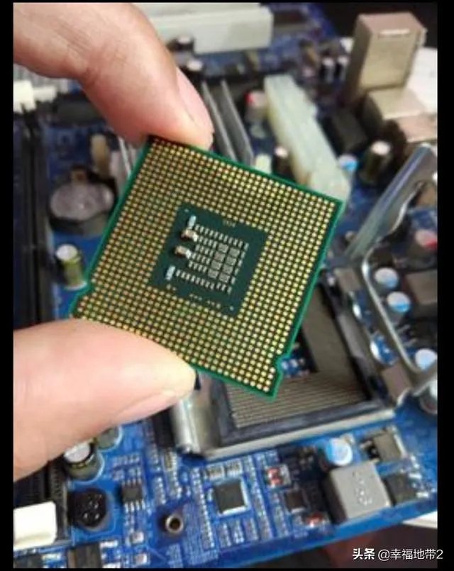 特朗普政府考虑将中芯国际列入黑名单，美国是不是疯了？