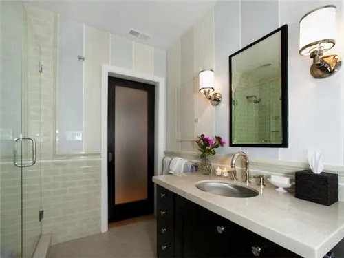 卫生间门宽度多少合适 卫生间门用什么材质好