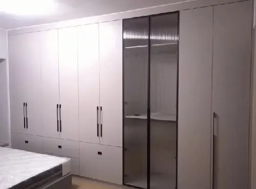 铝合金衣柜定制大概要多少钱一平方