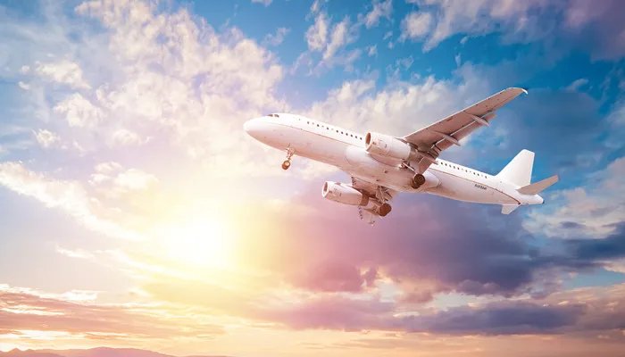 飞机起飞降落逆风还是顺风 飞机起飞降落逆风还是顺风比较好