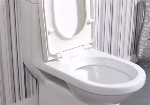 坐便器漏水是哪里的原因