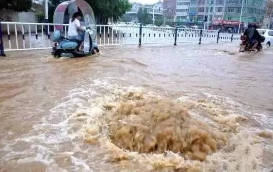 重庆损失超24亿,洪水过境造成多少人员受灾?