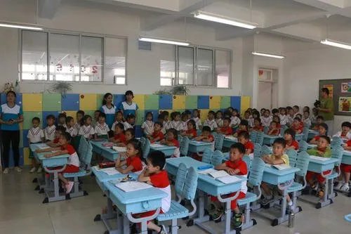 广州教育局回应教师涉嫌体罚学生，面对孩子的教育管理问题，究竟该怎么做？