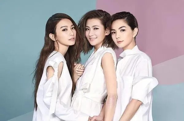 S.H.E出道18周年怎么回事?