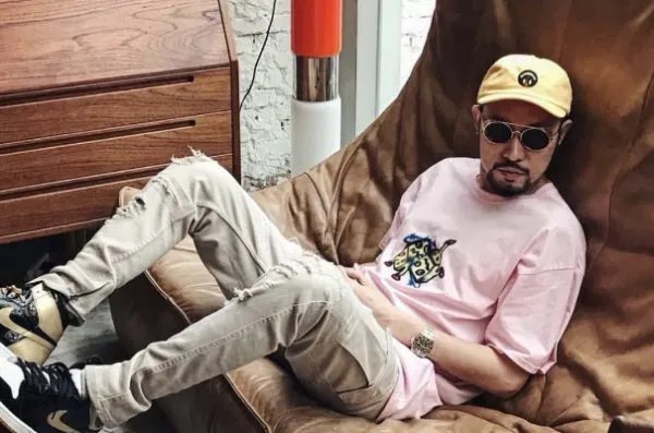 热狗女友官宣二胎,为不愿结婚的渣男生孩子值得吗?