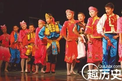 锡伯族文化  锡伯族的民间歌曲有哪些