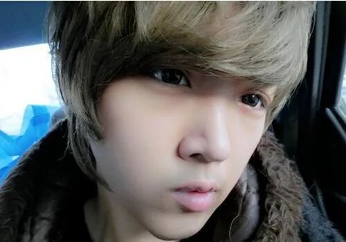 2013快乐男声张毅涵照片曝光  风口浪尖的小鲜肉