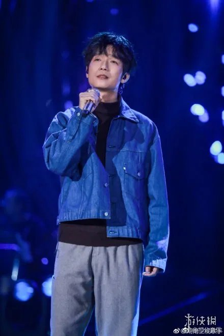 抖音有没有人曾告诉你我很爱你是什么歌 抖音陈楚生有没有人告诉你歌词