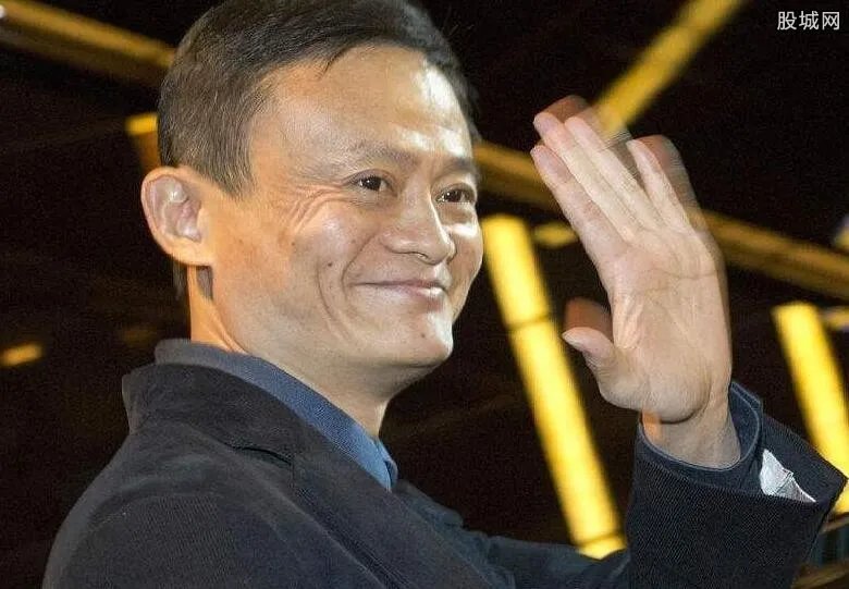 马云集福图片 想得到敬业福就扫马云福字照片