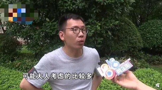 小伙房车求婚被丈母娘拒绝 想法是好的但太投机取巧了