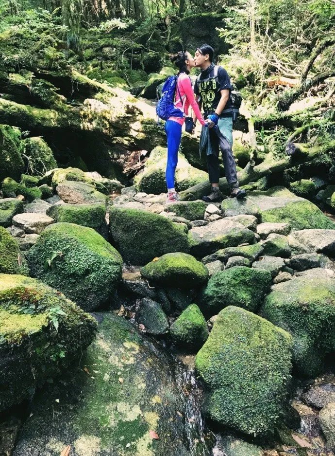 朱孝天结婚纪念日和妻子如何度过?