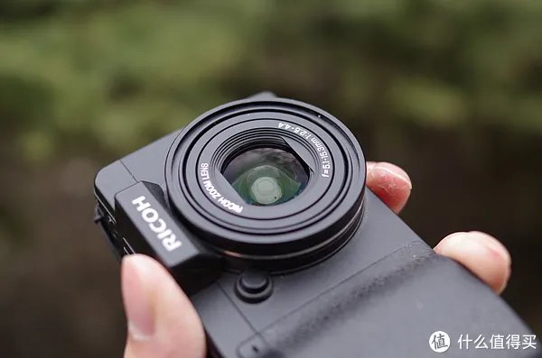 一个过时的备机：RICOH 理光 GX200