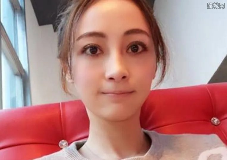 姚笛与葛优外甥交往半年 对的人就能一辈子