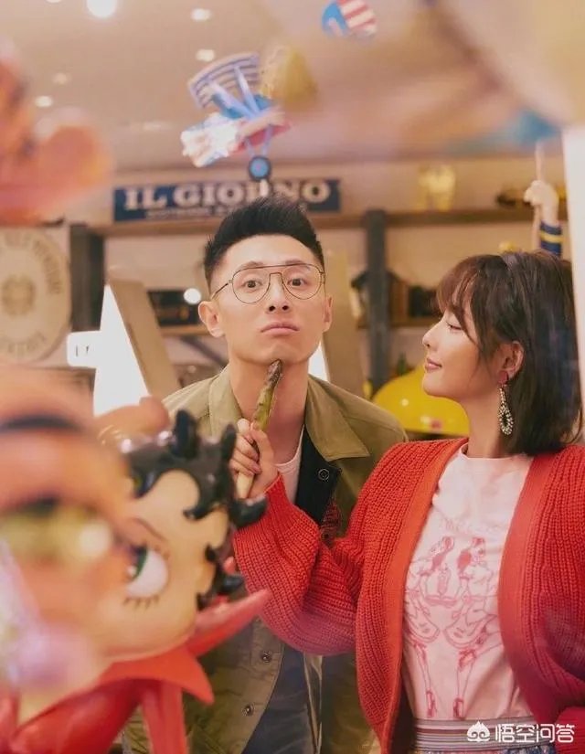 买超求婚视频曝光,求婚教学,该如何向女朋友求婚呢?