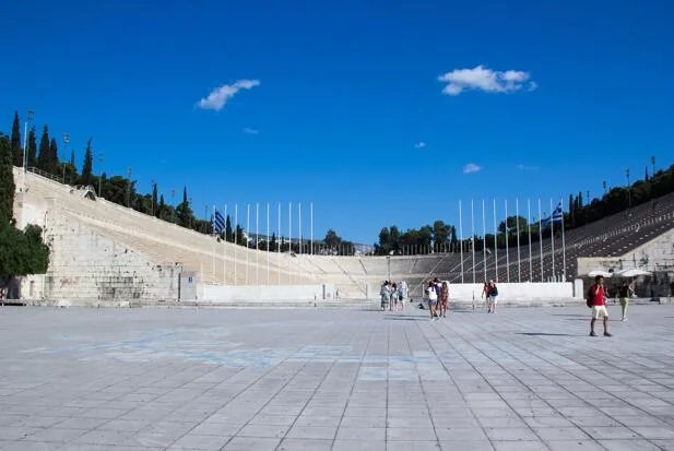 现代奥运会的奥运圣火是怎么采集的 现代奥运会的奥运圣火如何燃起来