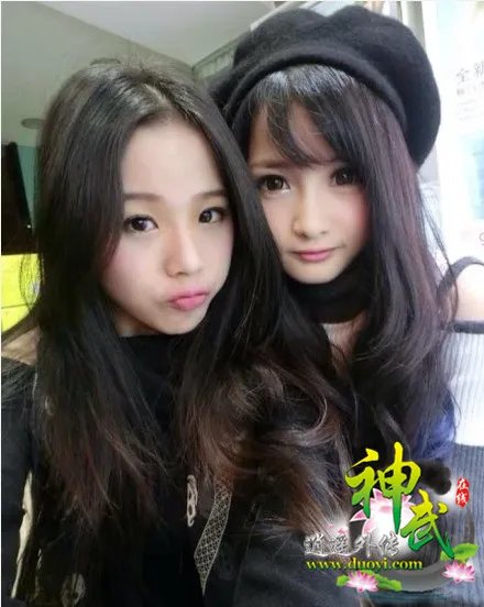 神武玩家真人秀图片 回合制里萝莉MM多