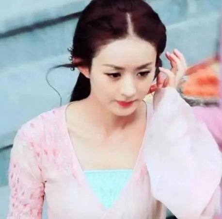 你们觉得赵丽颖在《楚乔传》中的着装怎样？