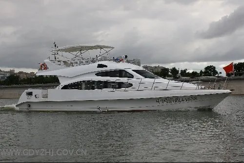 中国渔政206船的服役执法