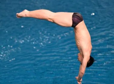 奥运跳水金牌得主马修李确诊新冠,他究竟是如何被感染的?