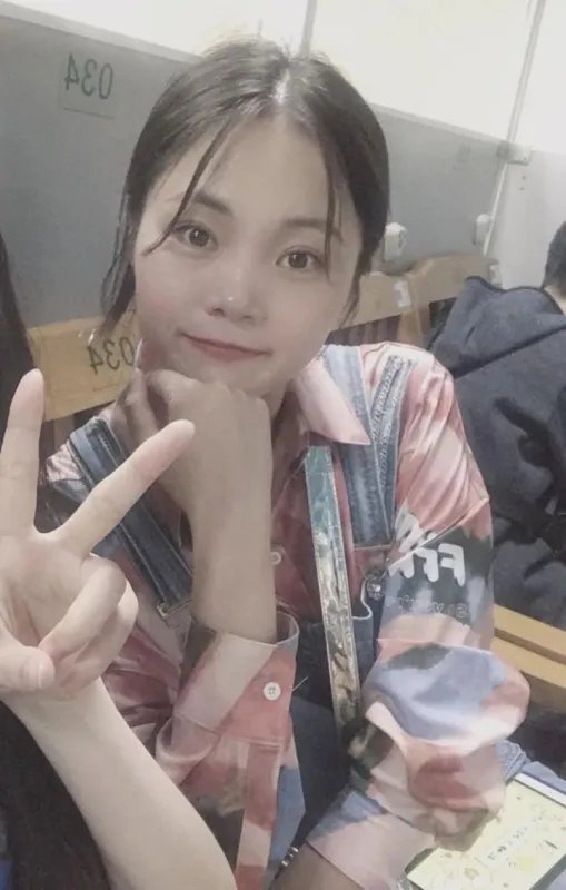 四川女大学生黄雨蒙是如何失联的,在什么地方失联的?