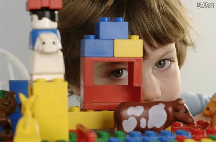 花费万元补情商 高额学费仍有家长为此买单