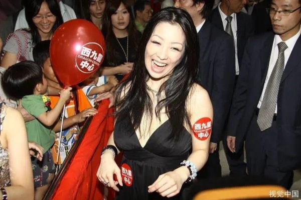 芝美奈子去世，关于她的一生，你最敬佩她哪个地方？