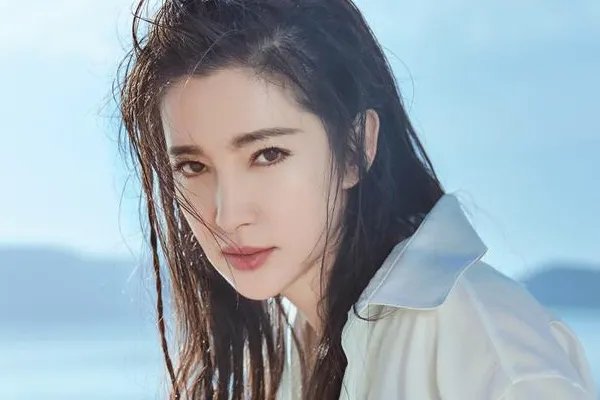 李冰冰姐弟恋以分手告终,到底是因为什么?