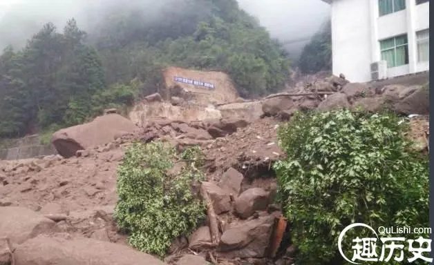 福建三明山体滑坡 失联35人已救出7人