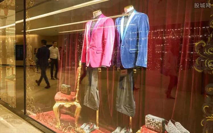 杜嘉班纳设计师辱华 已有多家平台下线杜嘉班纳