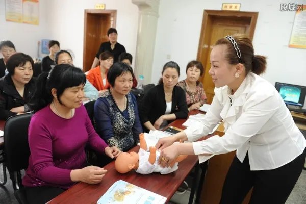 请月嫂大概多少钱一个月？ 主要看这些情况而定