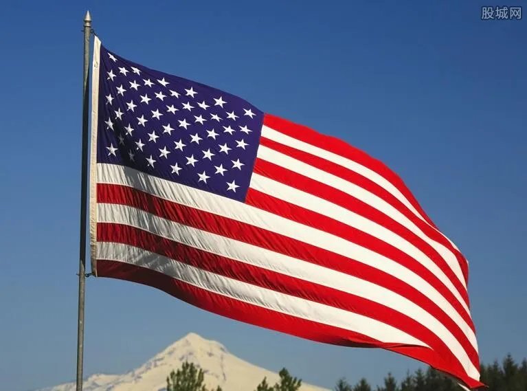 日成美最大债权国 继续增持美国国债引热议