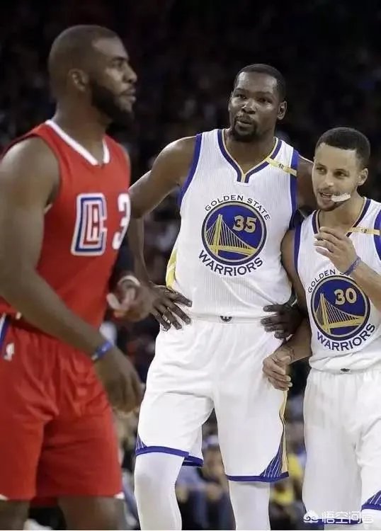 骑士与勇士连续四年会师总决赛,骑士胜算多大?