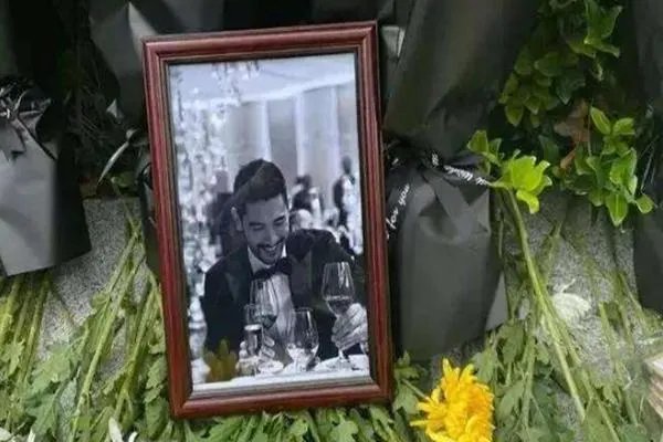 多位明星取消浙江跨年，赞助商纷纷撤资，到底怎么回事？