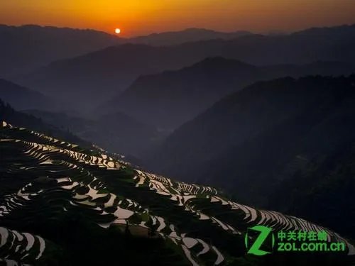 尼康D7000套机报价多少钱