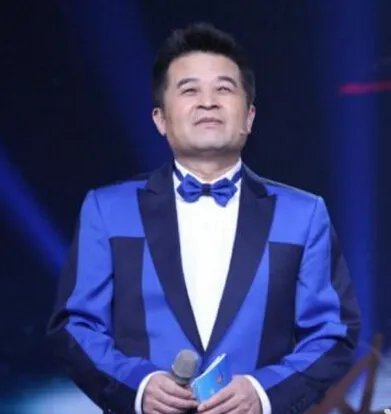 毕福剑的现任老婆是谁 与周彦宏离婚真相揭秘