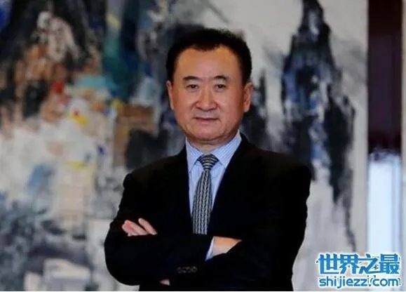 向华强为什么怕王健林,王思聪力挺好友让向佐还钱