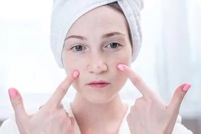 挤痘痘会引发颅内感染吗 引发颅内感染的各种诱因分析