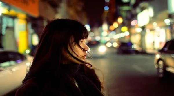 为什么沈阳八一公园里有很多飞机大炮?