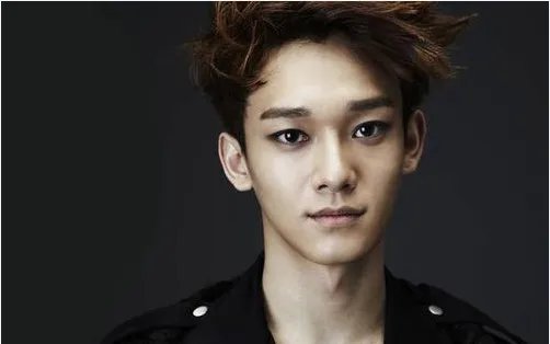 金钟大称自己要结婚,你会在事业高峰时期选择结婚吗?