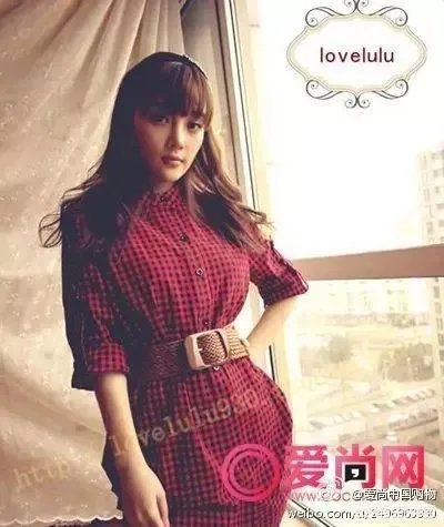 越来越网红风格的李小璐,她创立的淘宝店们现在怎么样了?