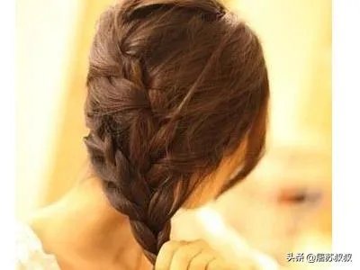 韩式麻花辫怎么编侧边麻花辫扎法图解?