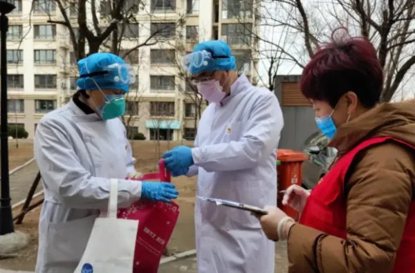 被通报的书记前一晚还在小区喊话！他因何“遭殃”？